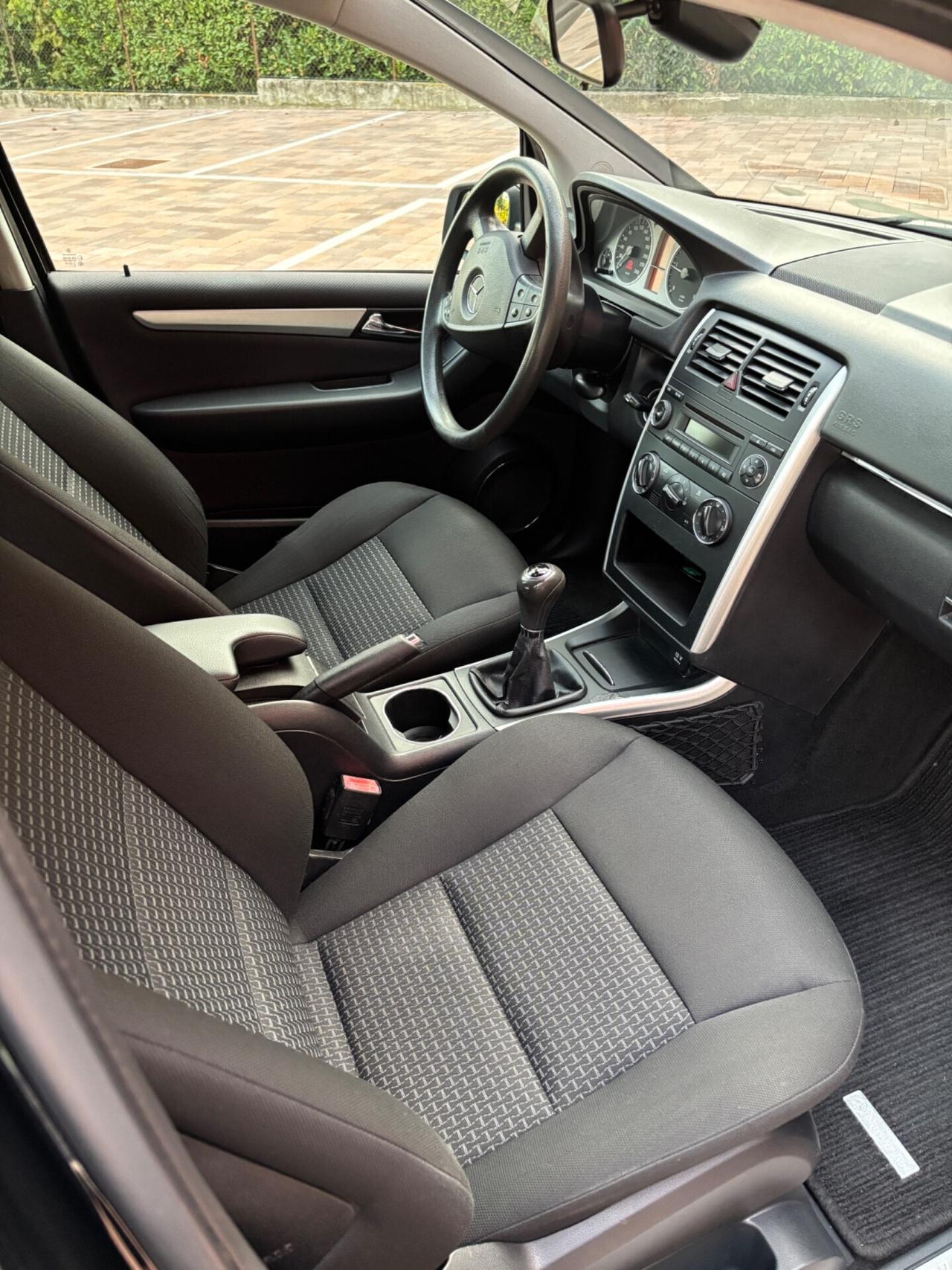 Mercedes-benz B 180 CDI Executive