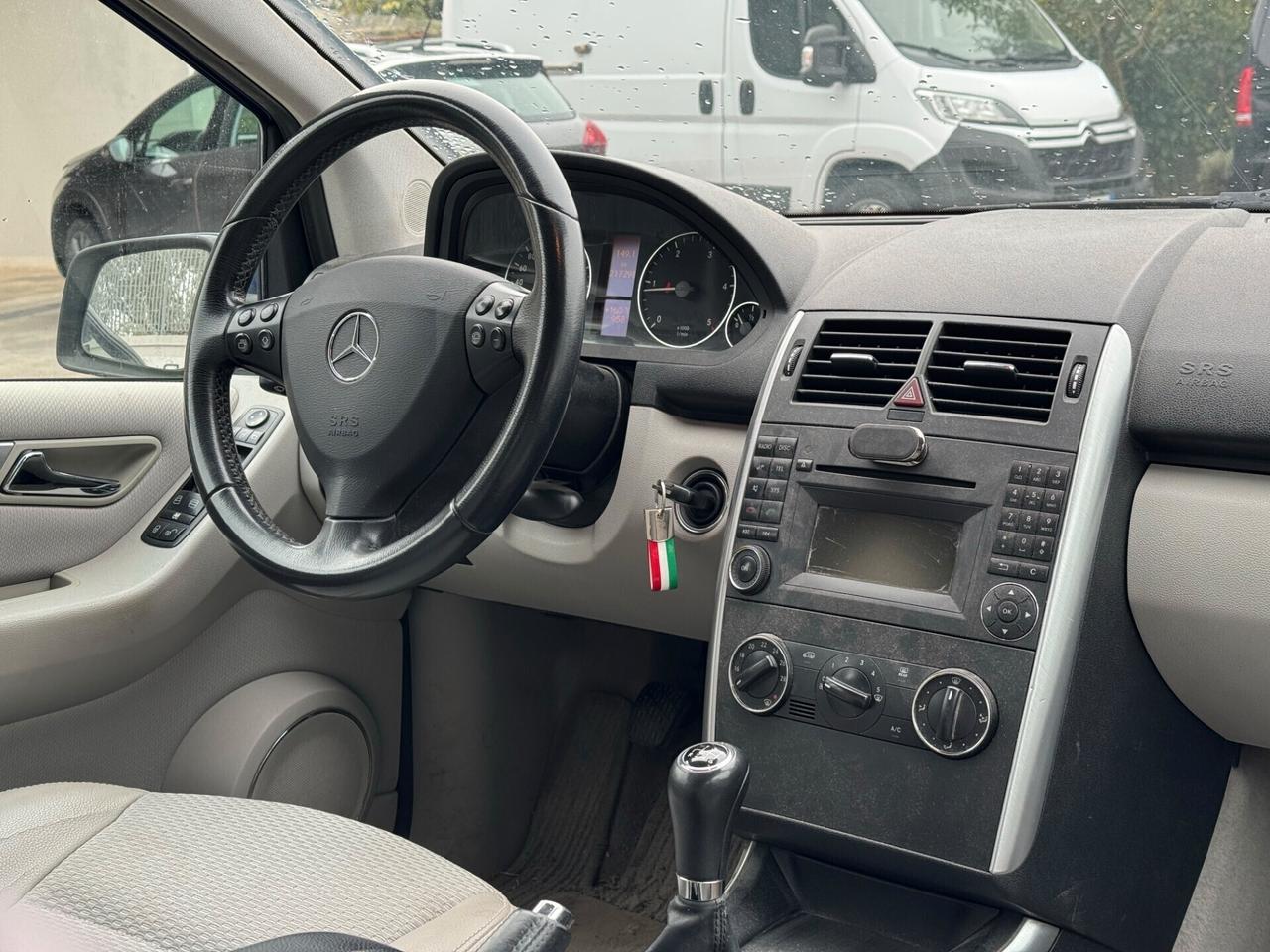 Mercedes-benz A 200 CDI Elegance 2.0 140 cv OUTLET!!!