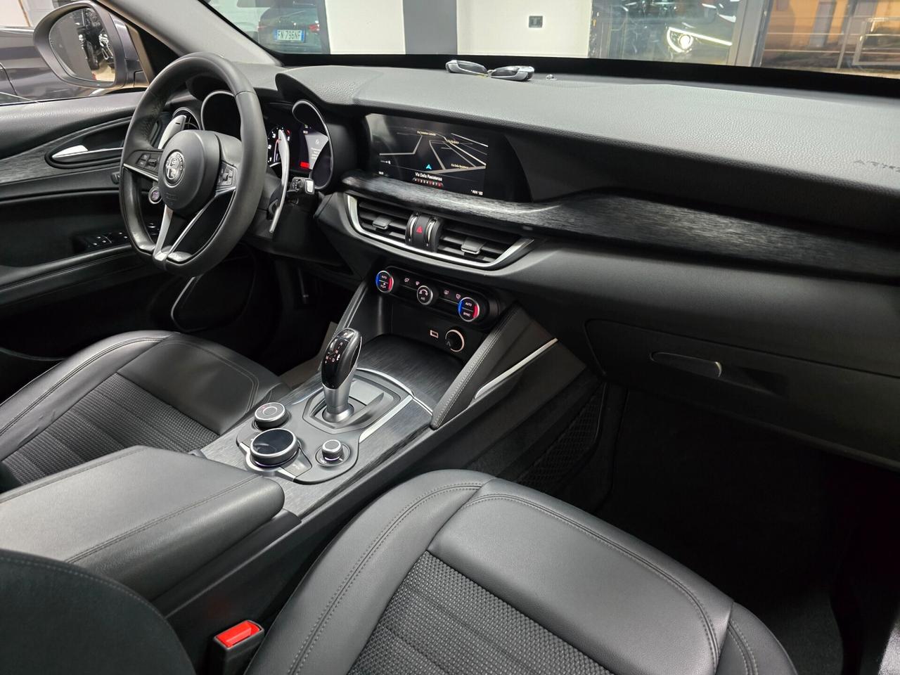 Alfa Romeo Stelvio 2.2 Turbodiesel 210 CV AT8 Q4 Executive