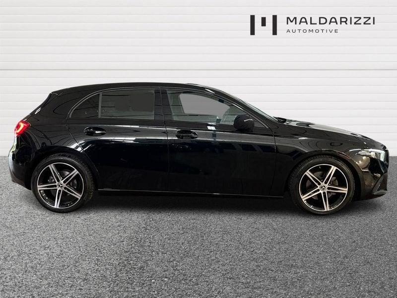 Mercedes-Benz Classe A - W177 2018 A 180 d Sport auto