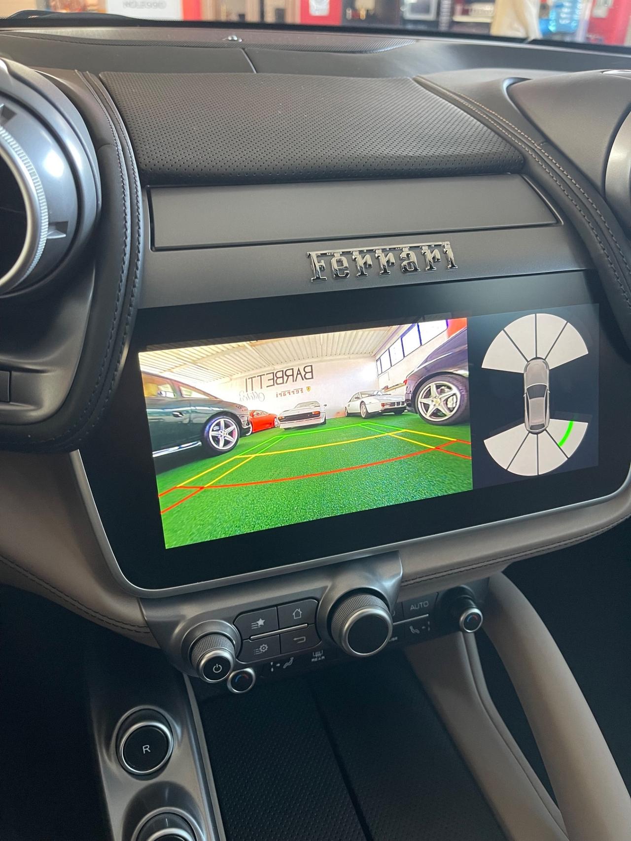 Ferrari GTC4 Lusso V12 Approved Tetto Panoramico PERMUTE RATE