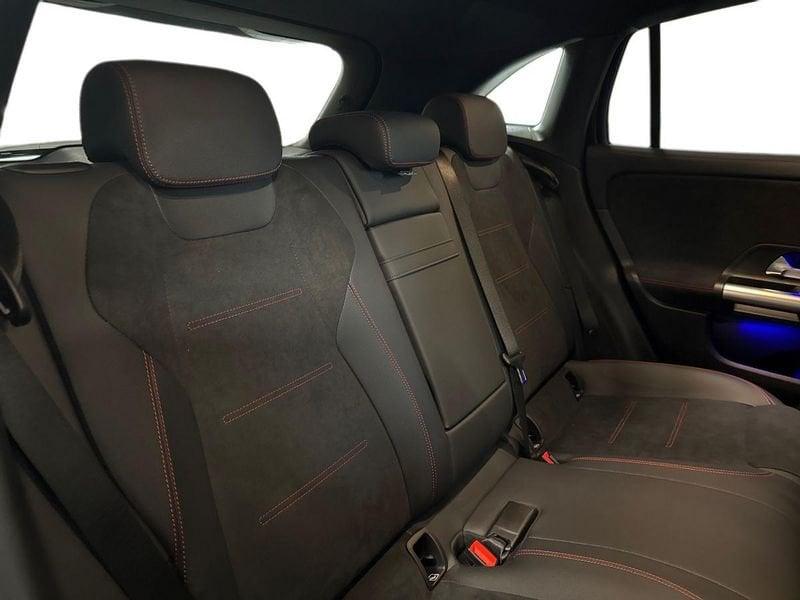 Mercedes-Benz EQA 300 AMG Line Advanced 4matic KM0