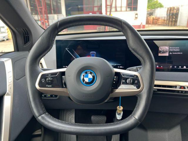 BMW iX xDrive50 Pacchetto Sportivo