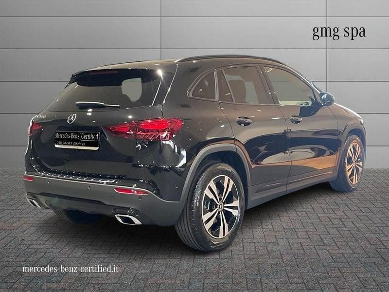 Mercedes-Benz GLA 200 d Progressive Extra auto