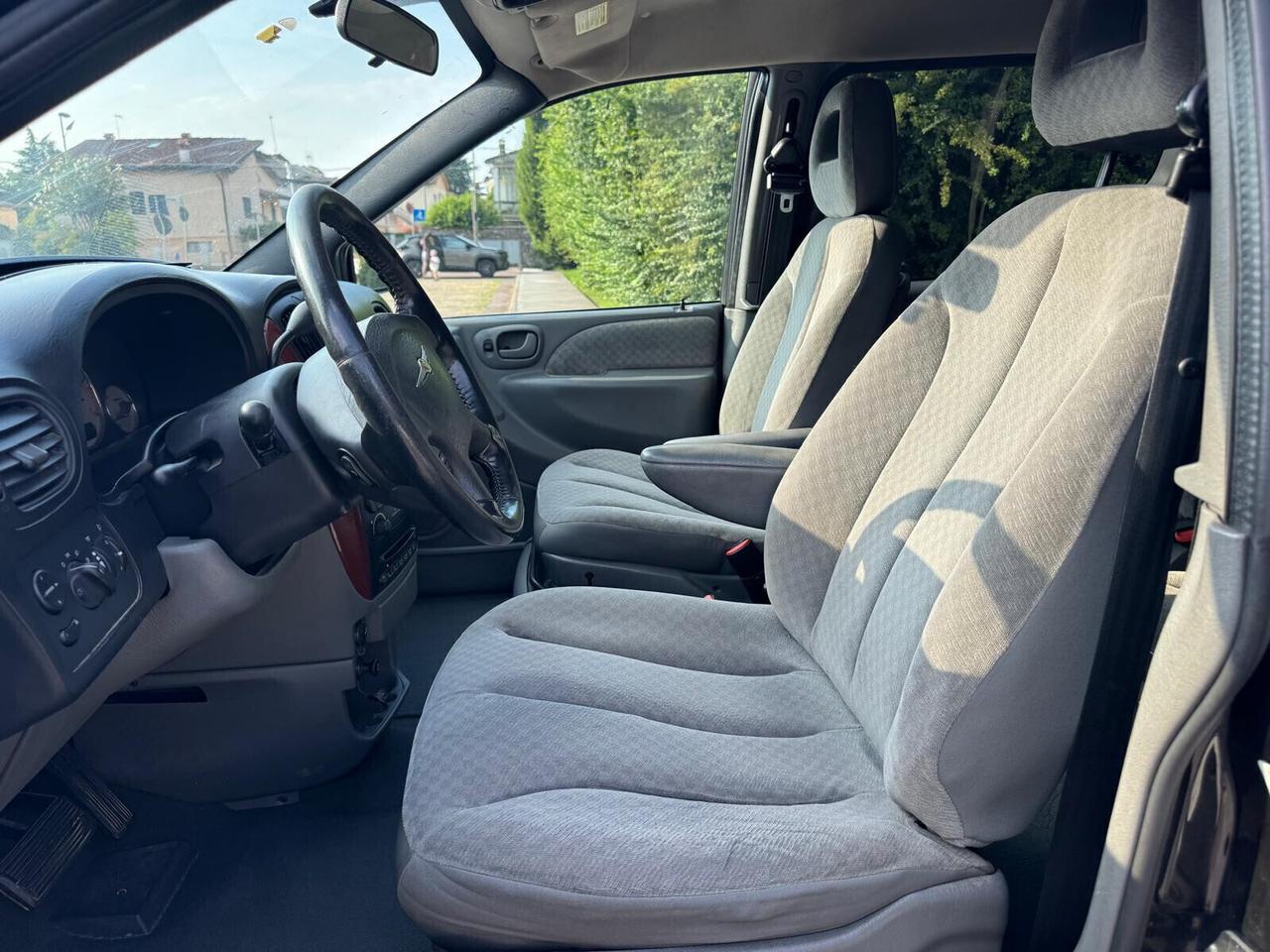 Chrysler Voyager 2.8 CRD cat LX Leather Auto