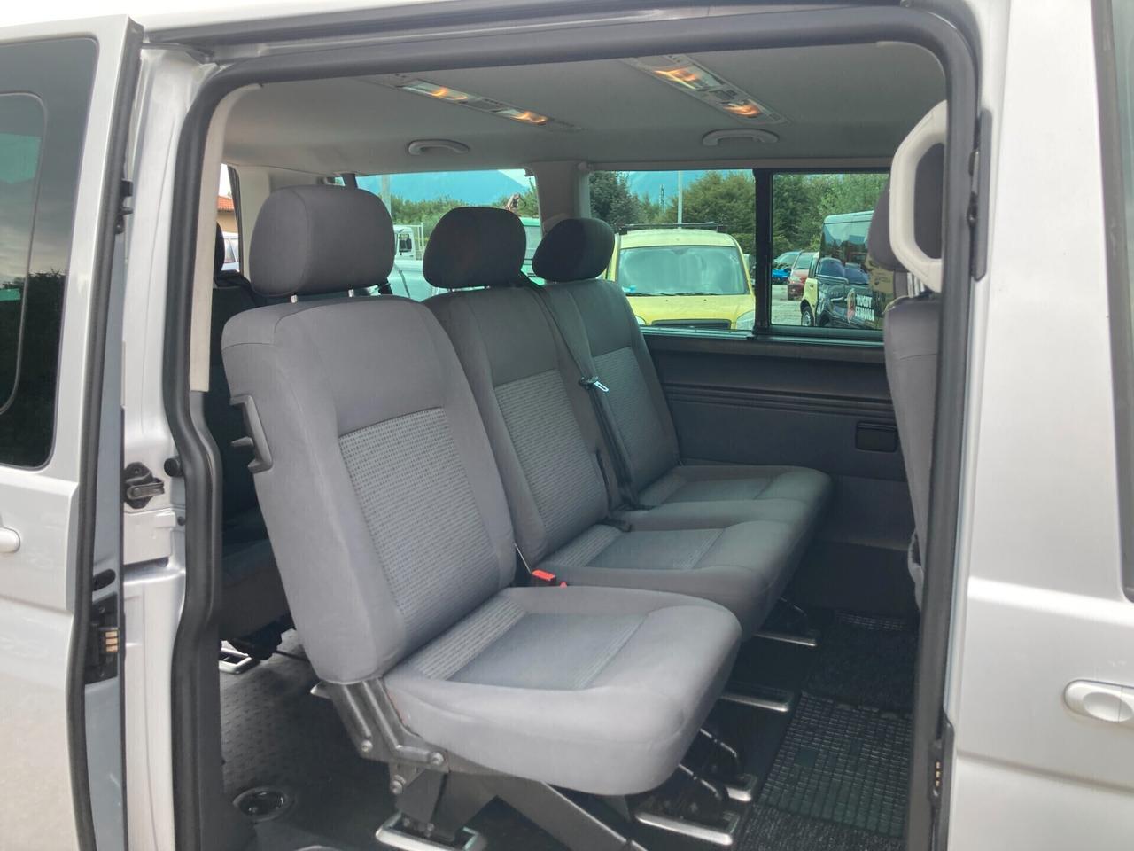 Volkswagen Multivan 2.5 TDI/130CV 4motion Highline