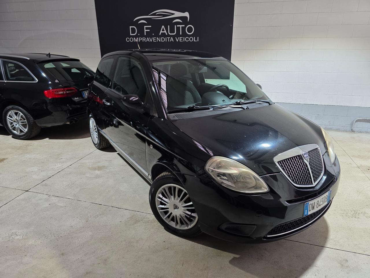 Lancia Ypsilon 1.2 Argento
