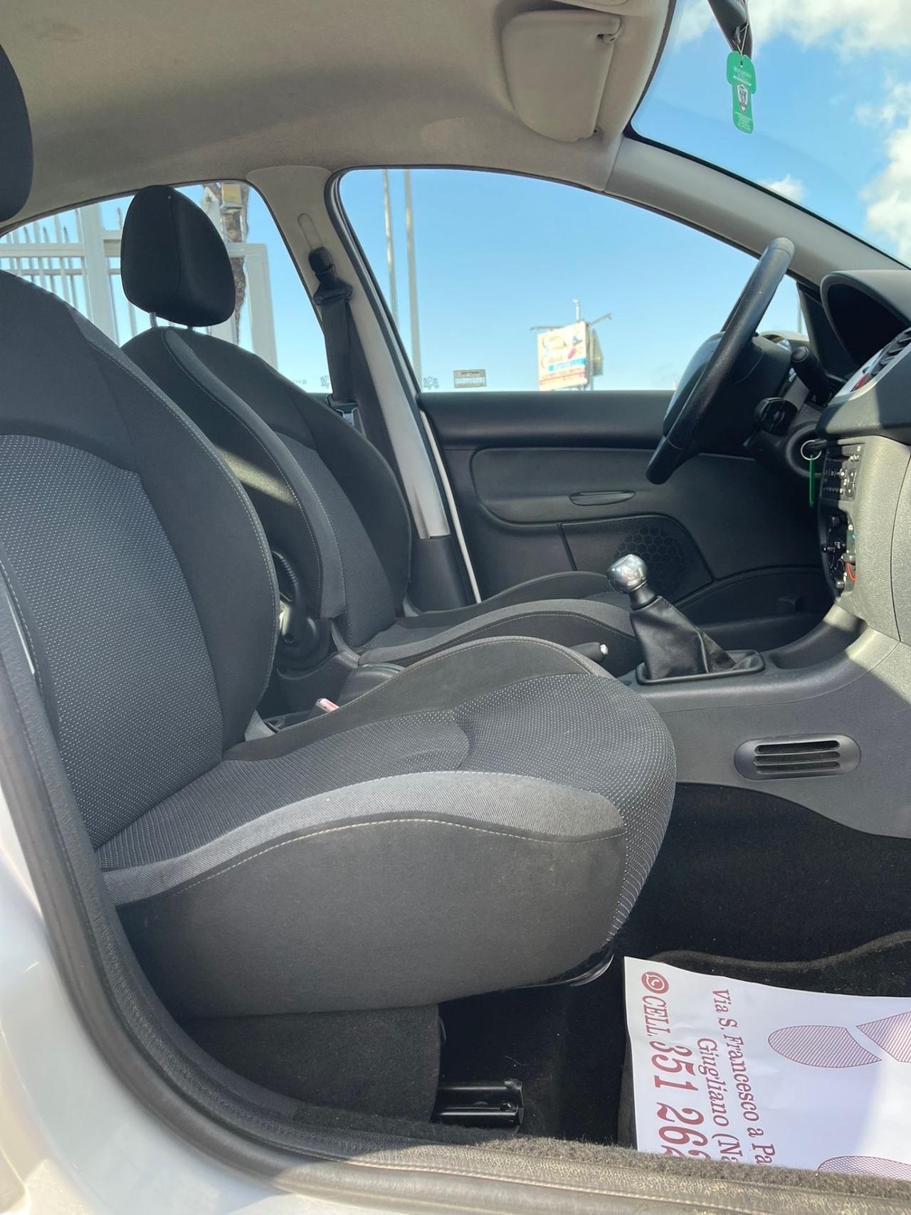 Peugeot 206 plus 1.1 2011 120 mila km