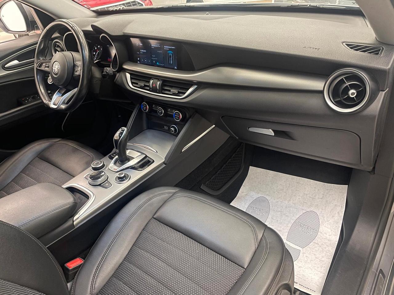 Alfa Romeo Stelvio, 06/2021 2021 2.2 t Executive Q4 190cv auto