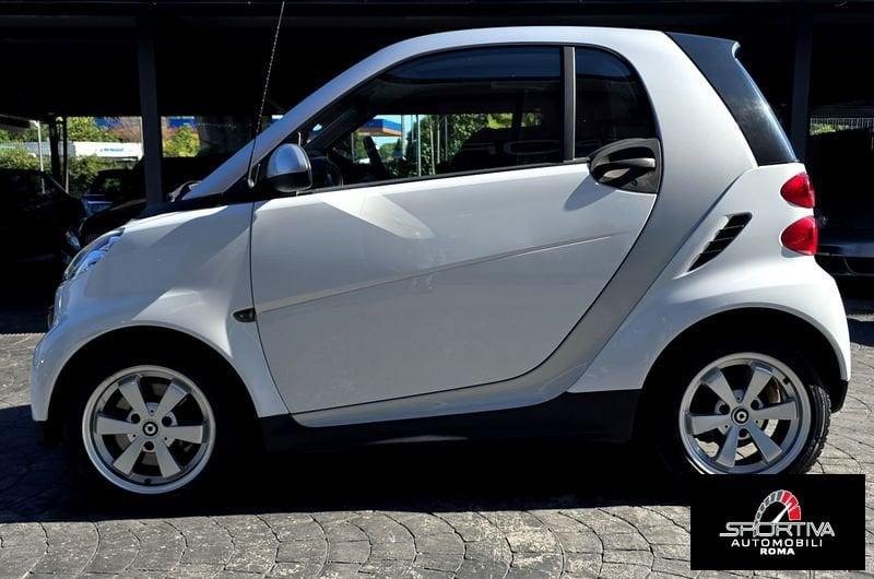 smart fortwo PELLE NAVI UNIPRO OTTIME CONDIZIONI!