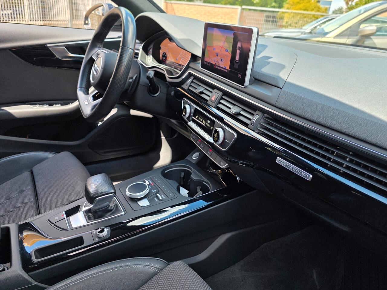 Audi A4 - 2.0 TDI 190cv 3xS line Black edition