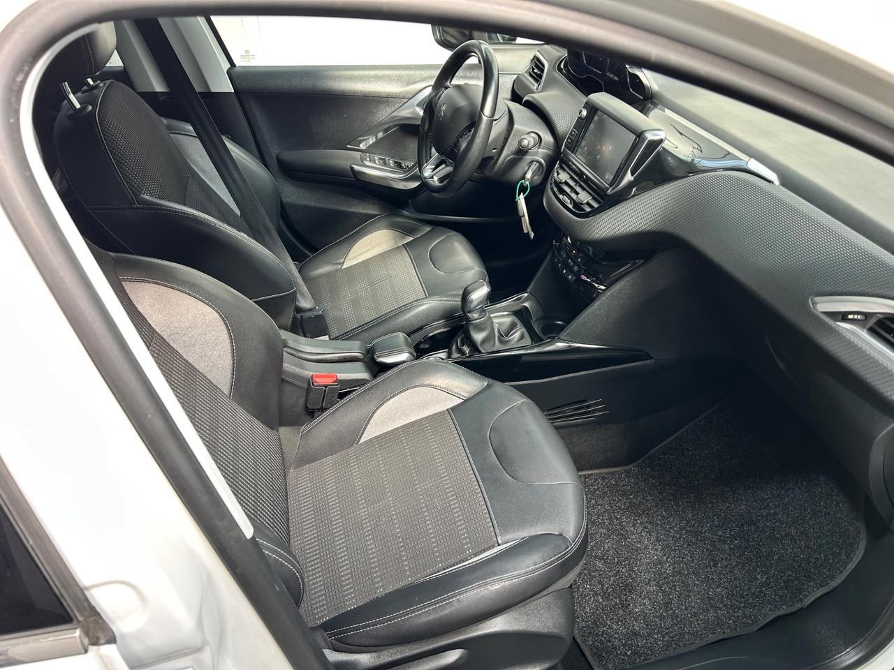 Peugeot 2008 BlueHDi 100 GT Line