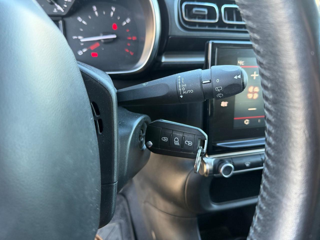 Citroen C3 Shine 1.2 PureTech 82 *PROMO FINA #8526