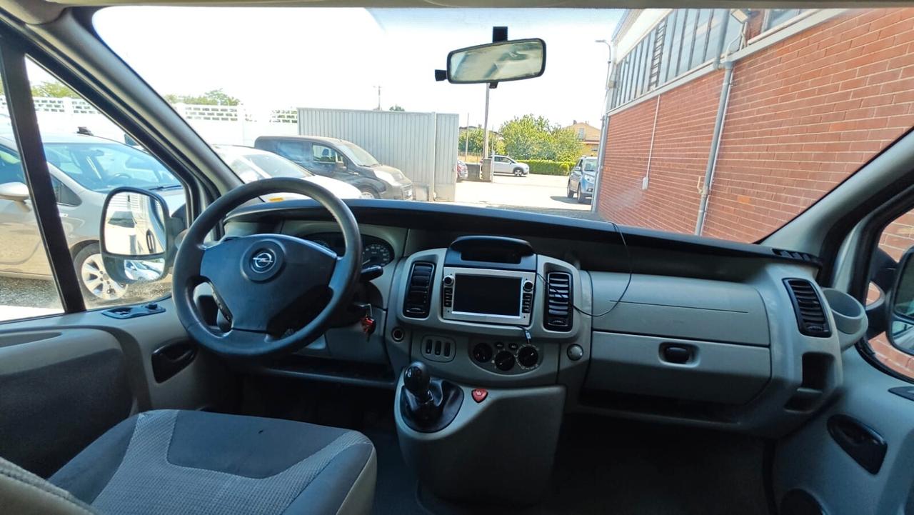 Opel Vivaro 29 2.5 CDTI/135CV PL-TN Combi Tec.