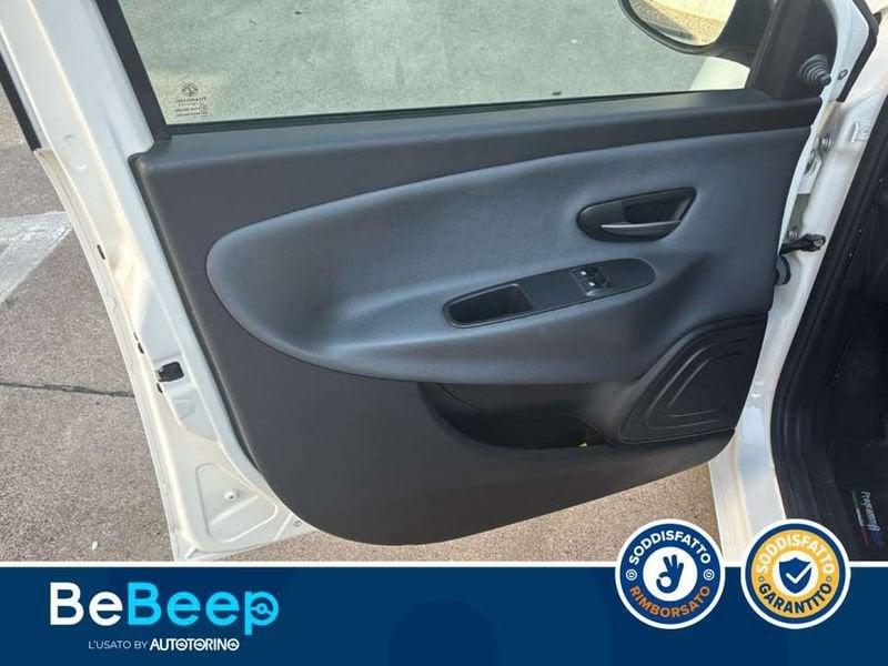 Lancia Ypsilon 1.2 SILVER 69CV