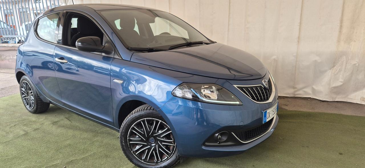 LANCIA Ypsilon 1.0 69CV Hybrid A.Ferretti 06/2022