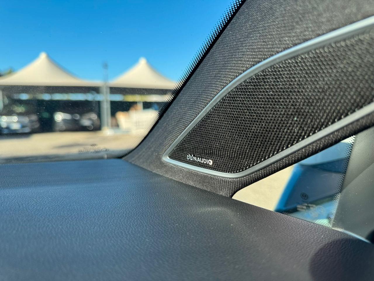 Volkswagen Golf GTI Performance 2.0 245 CV TSI DSG 5p. BMT