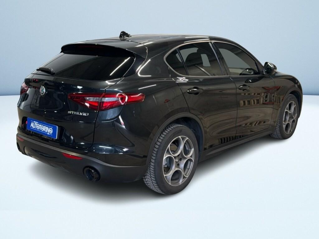 Alfa Romeo Stelvio 2.2 Turbo Sprint RWD AT8