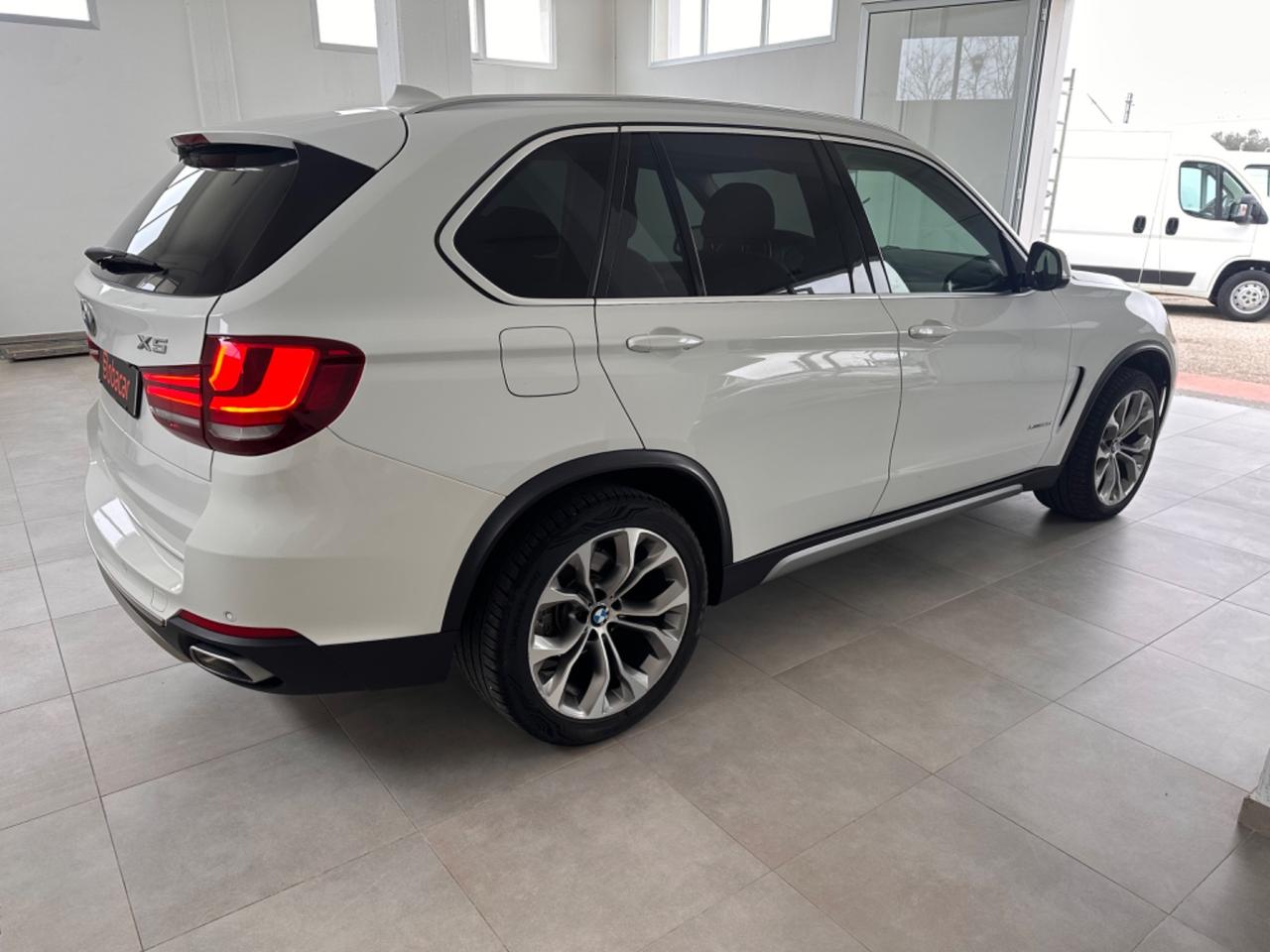 Bmw X5 xDrive30d 258CV Luxury