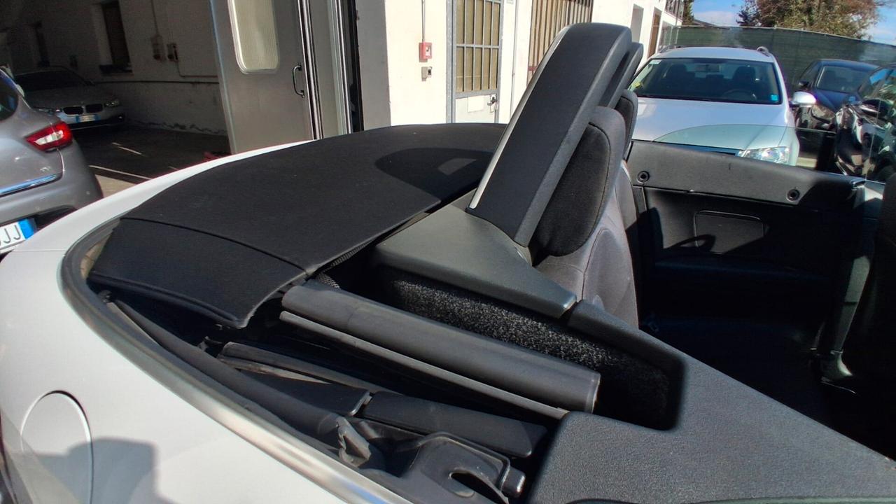 Audi A3 2.0 16V TDI Attraction.cabrio.automatica