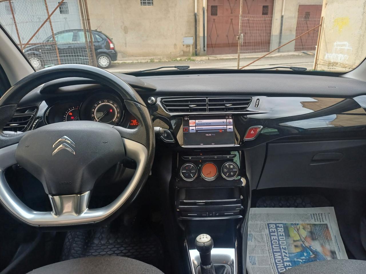 Citroen C3 PureTech 82 Live Edition