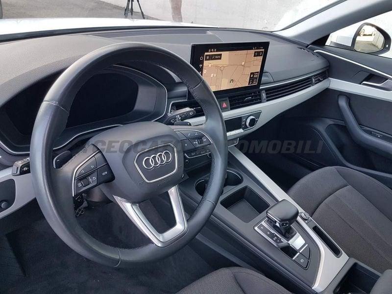 Audi A4 A4 Avant 30 2.0 tdi mhev Business Advanced 136cv s-tronic