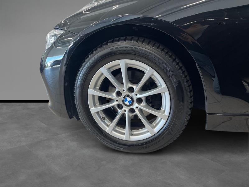 BMW Serie 3 318 d Business Advantage Steptronic