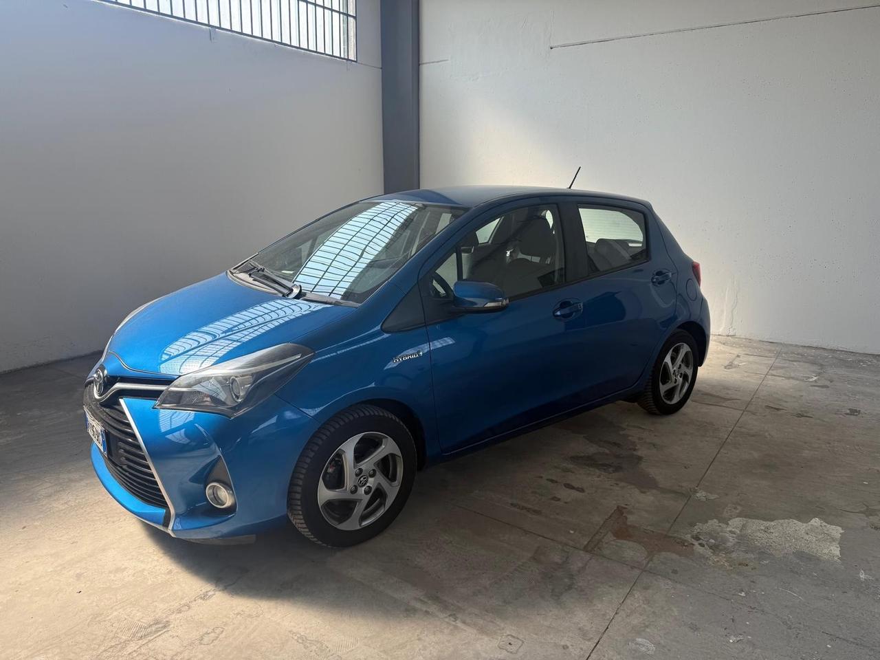 Toyota Yaris 1.5 Hybrid 5 porte Active