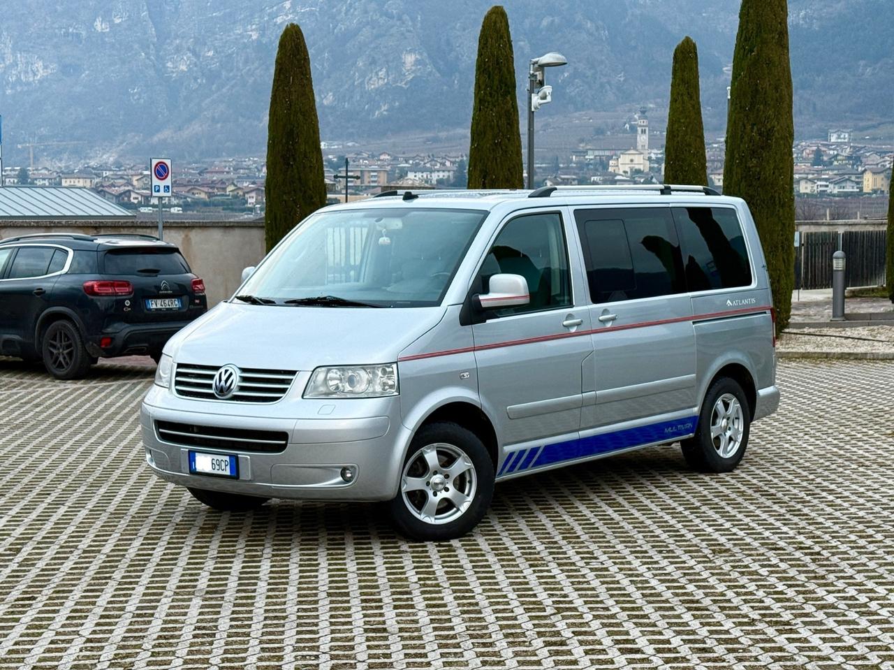 Multivan 2.5 TDI/174CV MOTORE NUOVO fattura 8000€