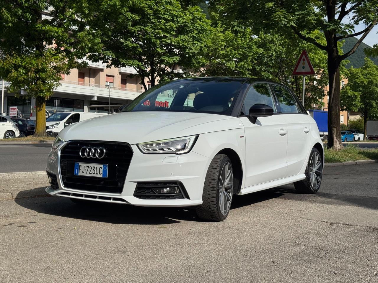 Audi A1 SPB 1.4 TDI S tronic Admired S LINE - TETTO APRIBILE - CAMBIO AUTOMATICO - SENSORI ANTERIORI E POSTERIORI - SEDILI IN PELLE