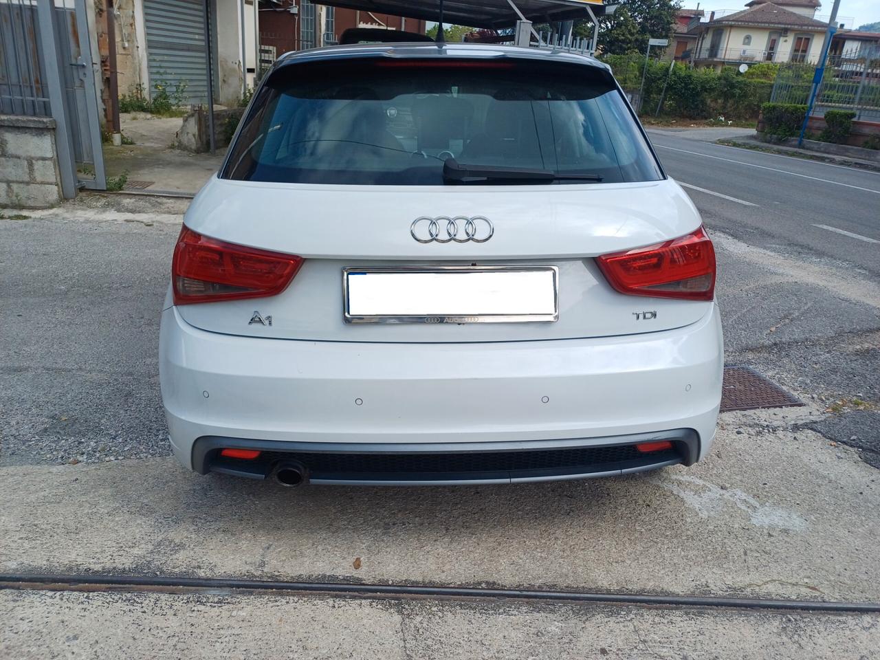 Audi A1 SPB 1.6 TDI S Tronic Attraction S Line Edition Plus