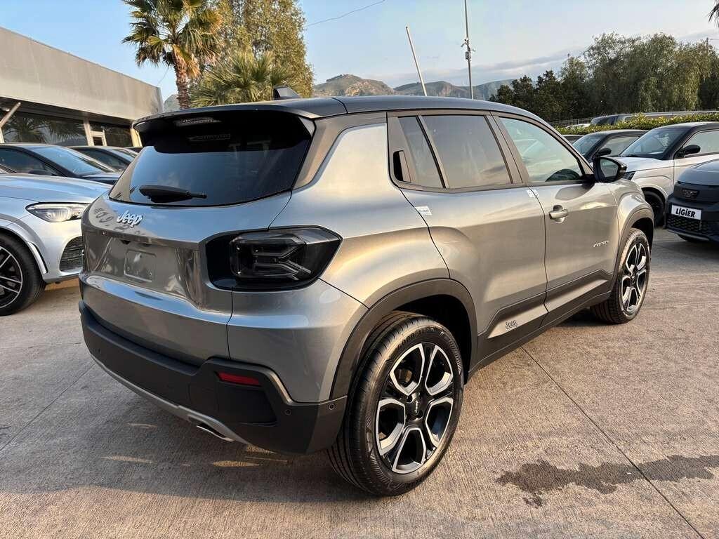 Jeep Avenger 1.2 Turbo 110 CV MHEV Summit automatica a 269 euro al mese