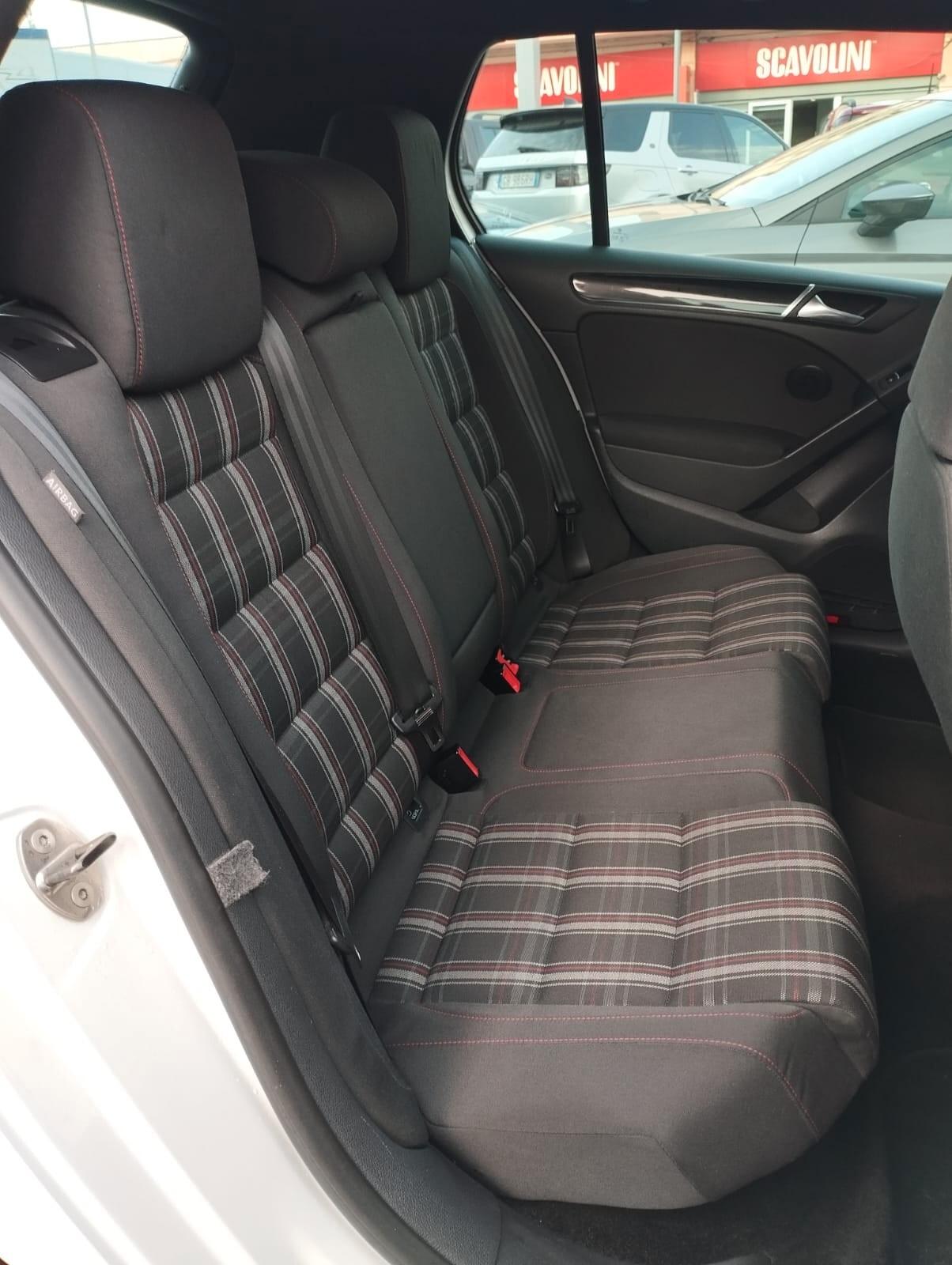 Volkswagen Golf 2.0 TSI DSG 5p. GTI