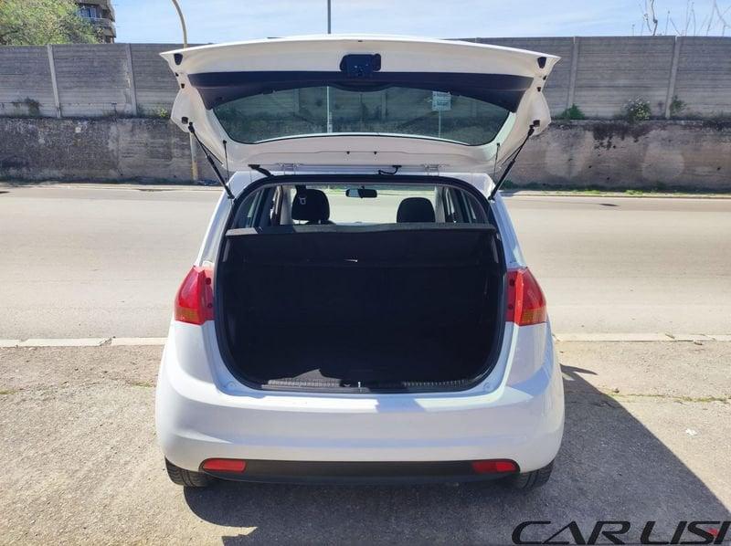 KIA Venga Venga 1.4 CRDi 90CV WGT Fullsky