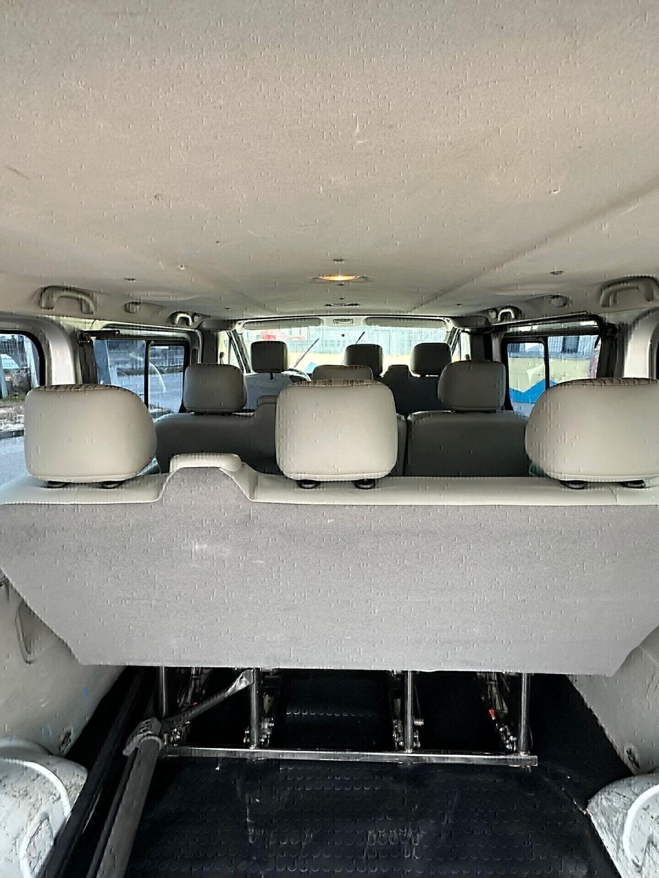 NISSAN PRIMASTAR CON 6 POSTI SUPER PREZZO!