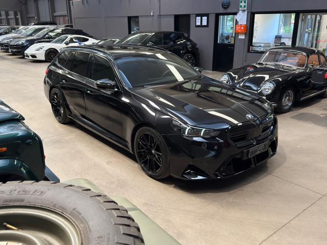BMW M5 Touring * FULL OPTIONAL / IVA ESPOSTA*