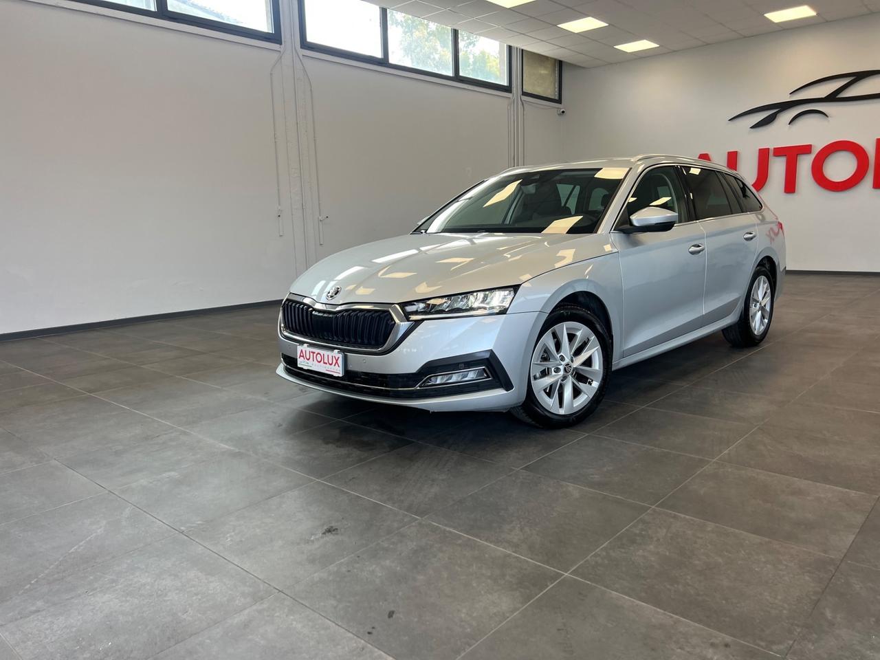 Skoda Octavia 2.0 TDI EVO SCR DSG Wagon Style