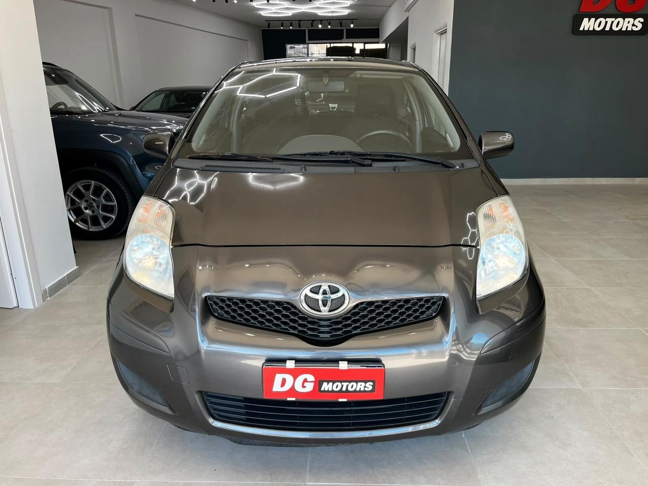 Toyota Yaris 1.0 3 porte