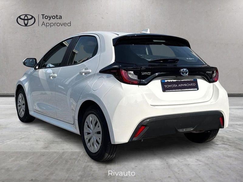 Toyota Yaris Hybrid Active MY22