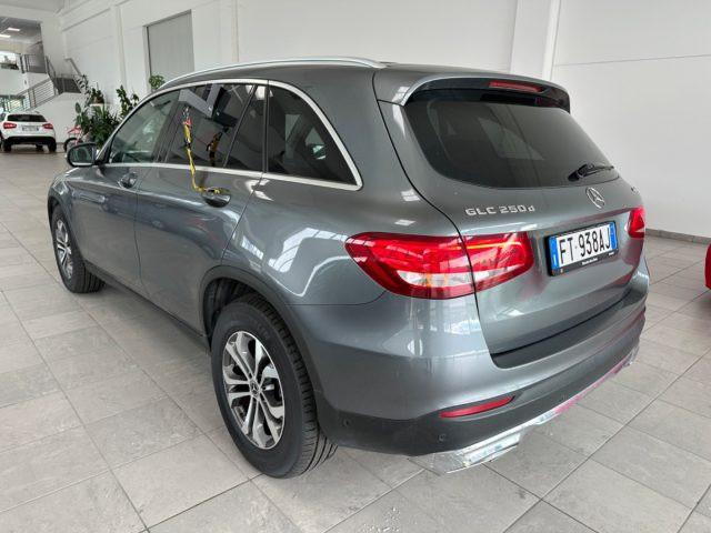 MERCEDES-BENZ GLC 250 d 4Matic Business