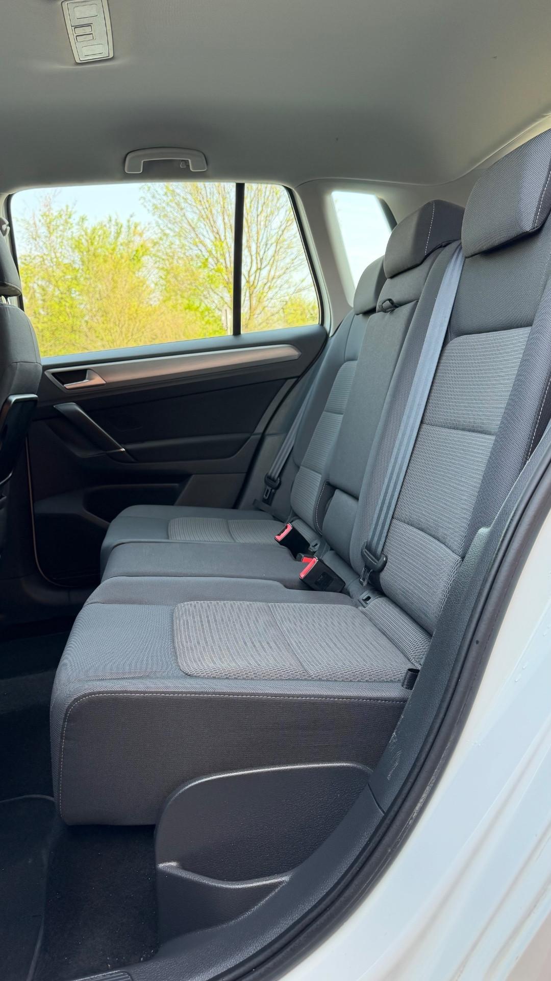 Volkswagen Golf Sportsvan 1.6 TDI 110CV Comfortline BlueMot.Tech.