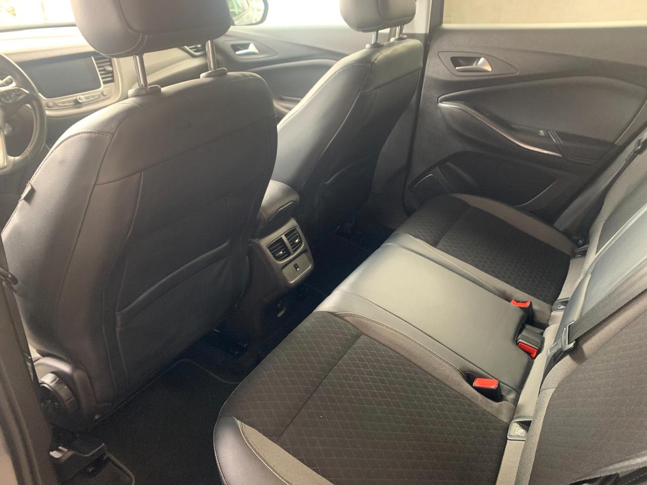 Opel Grandland X 1.6 diesel Ecotec Business PERFETTA