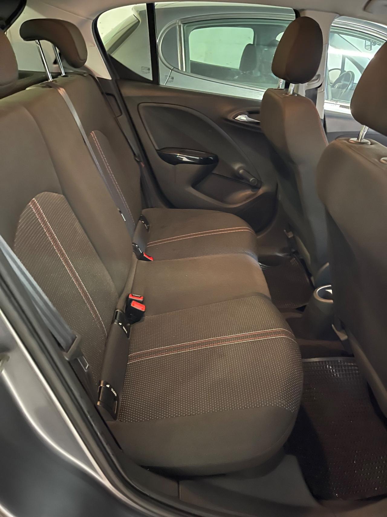 Opel Corsa 1.2 5 porte