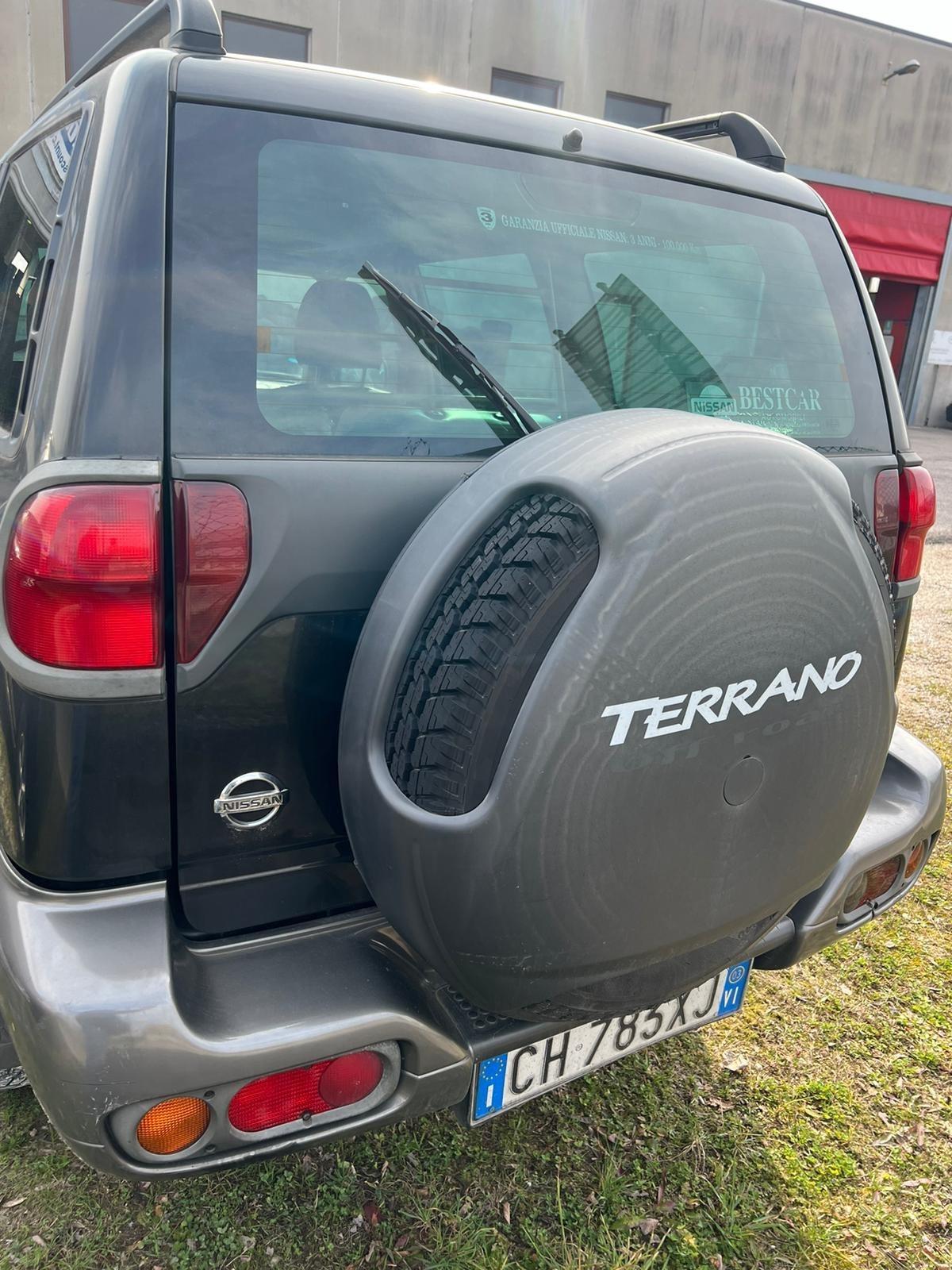Nissan Terrano 2.7 turbodiesel 5 porte