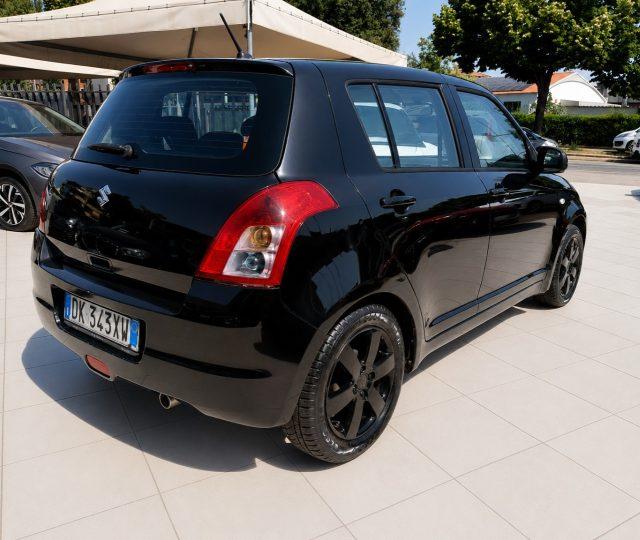 SUZUKI Swift 1.3 5p. Ok Neopatentati Bluetooth