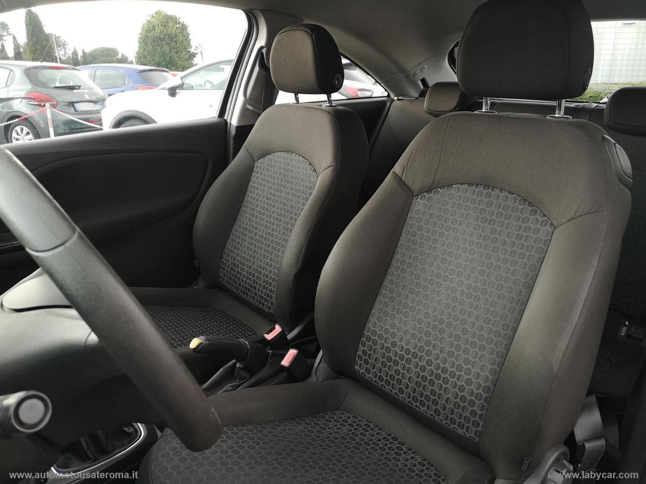 OPEL Corsa 1.2 Coupé b-Color PROMO WEB