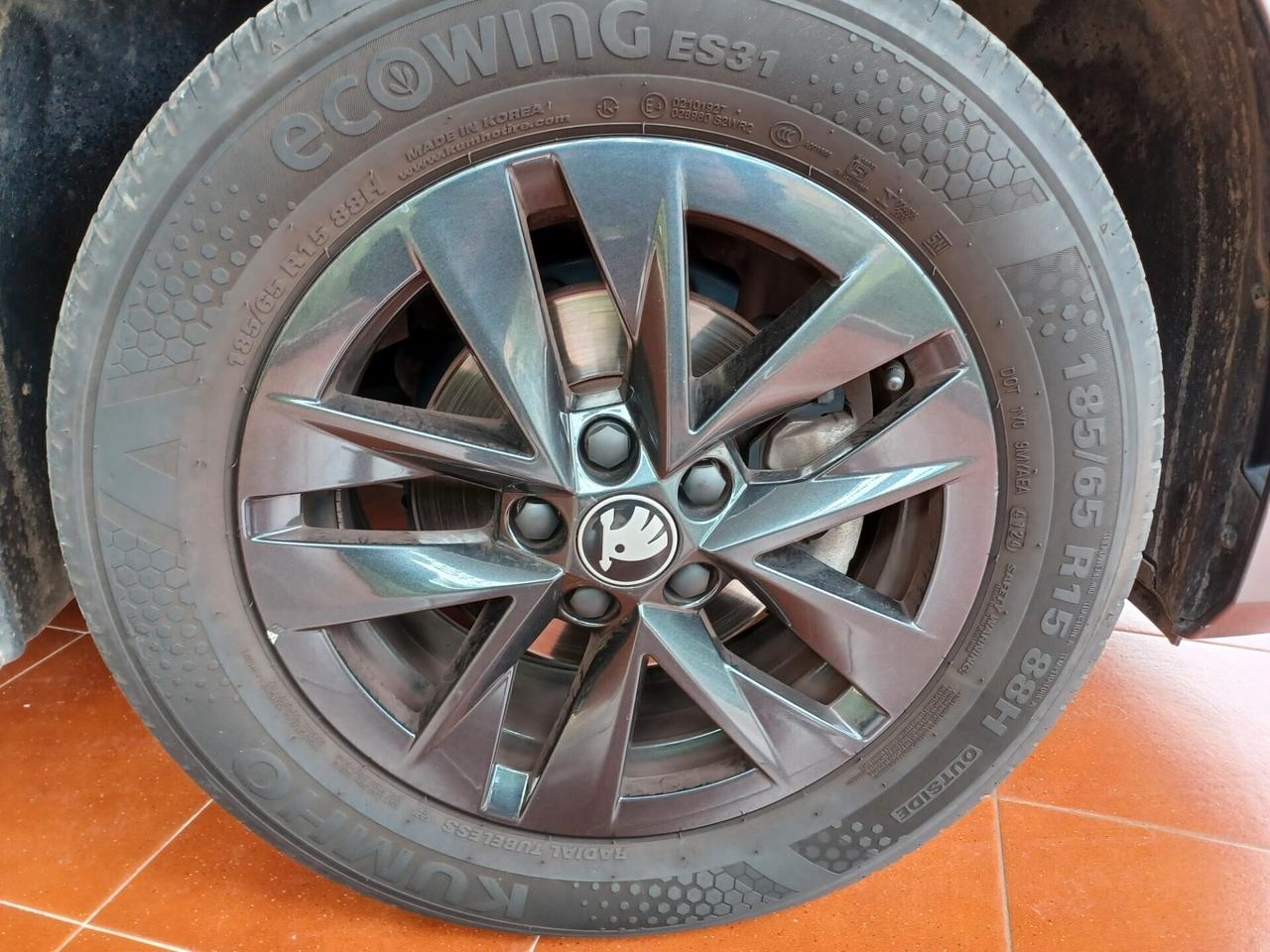 Skoda Fabia 1.0 MPI 80 CV Style 2025 no Vincoli