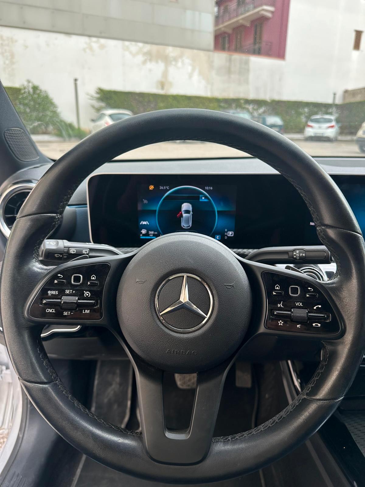 Mercedes-benz A 180 d Automatic Business Extra