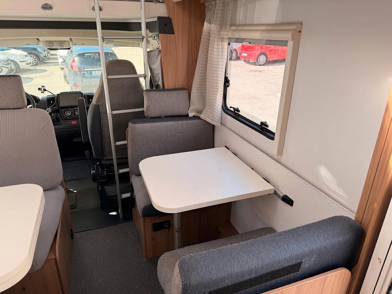 ADRIA sunliving 7 POSTI A LIBRETTO