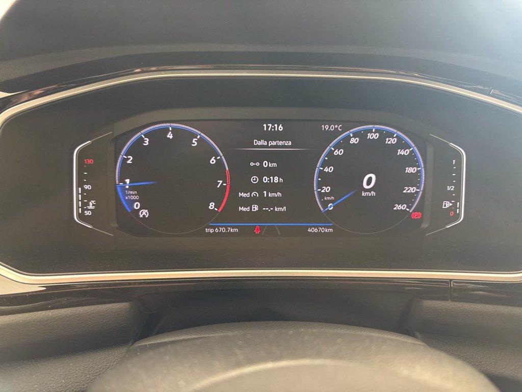 VOLKSWAGEN T-roc 1.0 tsi r-line 110cv del 2023
